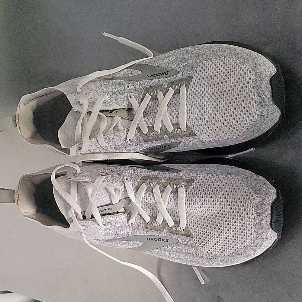 Brooks Levitate 3 Running Shoes